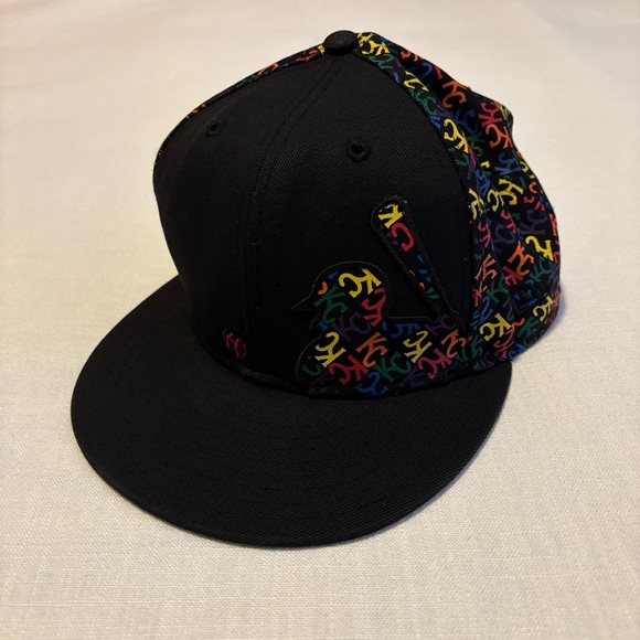 New Era Kansas City Royals Multi-Colored MLB Logo Fitted Hat - Picture 1 of 7